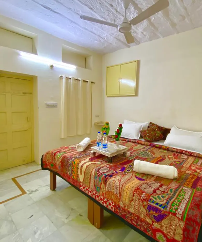 family-room-hotel-sandstone-jaisalmer